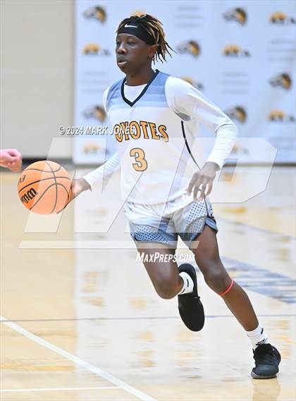 Thumbnail 2 in St. John Paul II Catholic @ Arizona Lutheran Academy (Senior Night) photogallery.