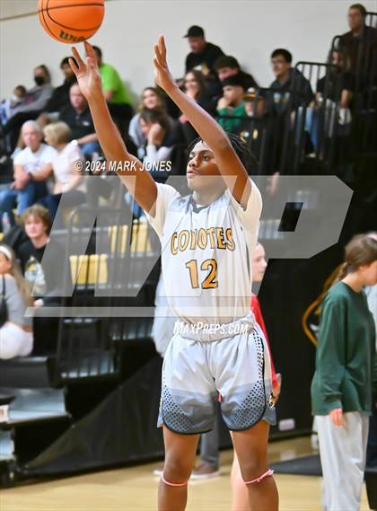 Thumbnail 3 in St. John Paul II Catholic @ Arizona Lutheran Academy (Senior Night) photogallery.