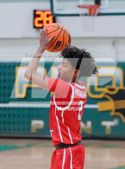 Thumbnail 3 in Regis Jesuit @ Peoria photogallery.