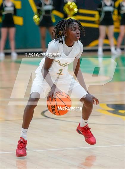 Thumbnail 1 in Regis Jesuit @ Peoria photogallery.