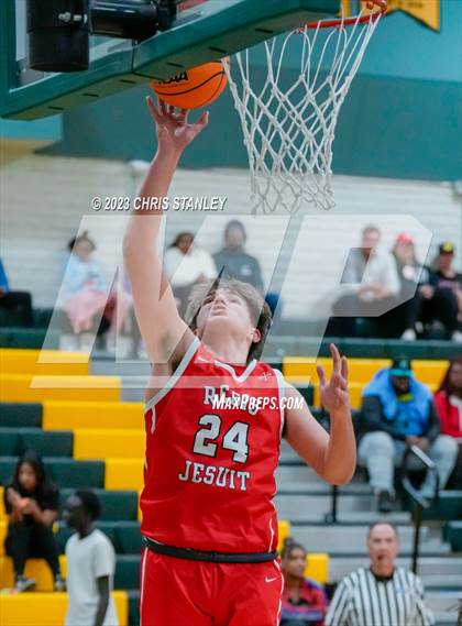 Thumbnail 3 in Regis Jesuit @ Peoria photogallery.