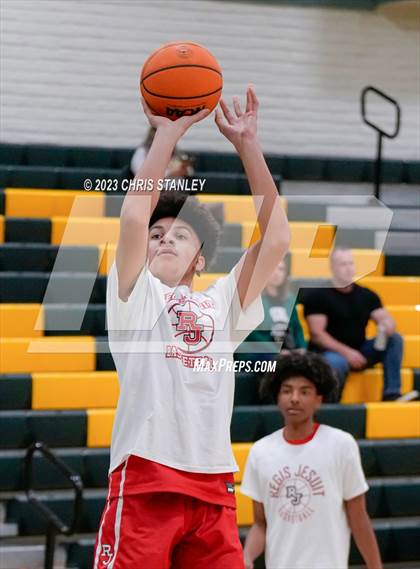 Thumbnail 3 in Regis Jesuit @ Peoria photogallery.