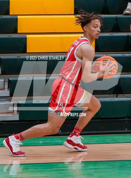 Thumbnail 1 in Regis Jesuit @ Peoria photogallery.