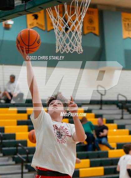 Thumbnail 1 in Regis Jesuit @ Peoria photogallery.