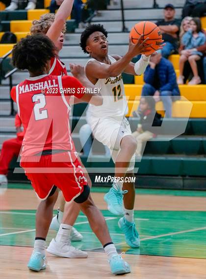 Thumbnail 1 in Regis Jesuit @ Peoria photogallery.