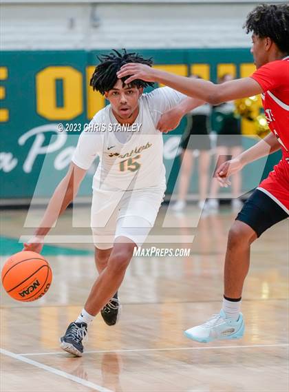 Thumbnail 3 in Regis Jesuit @ Peoria photogallery.