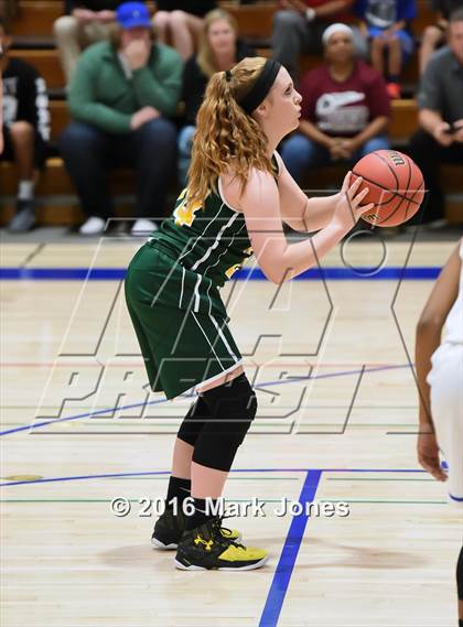 Thumbnail 3 in Horizon @ Xavier College Prep (AIA D1 Playoff) photogallery.
