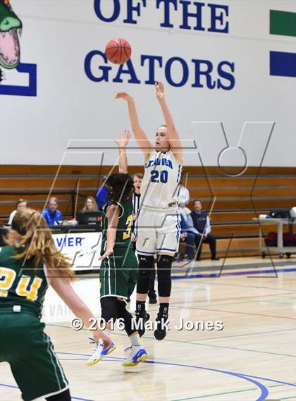 Thumbnail 2 in Horizon @ Xavier College Prep (AIA D1 Playoff) photogallery.