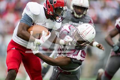 Thumbnail 2 in Blountstown vs. Madison County (FHSAA Class 1A Final) photogallery.