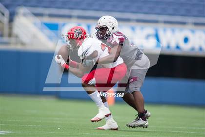 Thumbnail 1 in Blountstown vs. Madison County (FHSAA Class 1A Final) photogallery.