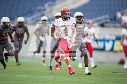 Thumbnail 3 in Blountstown vs. Madison County (FHSAA Class 1A Final) photogallery.
