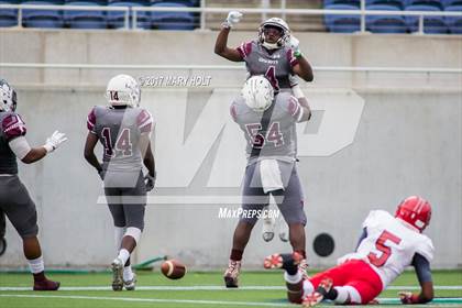 Thumbnail 1 in Blountstown vs. Madison County (FHSAA Class 1A Final) photogallery.