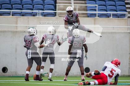 Thumbnail 2 in Blountstown vs. Madison County (FHSAA Class 1A Final) photogallery.