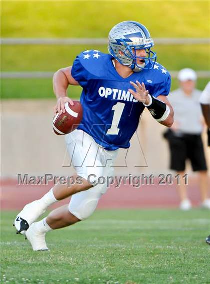 Thumbnail 3 in Sacramento Optimist All-Star Game photogallery.