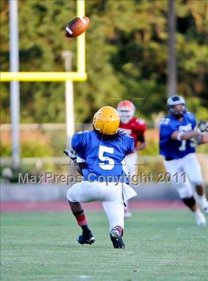 Thumbnail 3 in Sacramento Optimist All-Star Game photogallery.