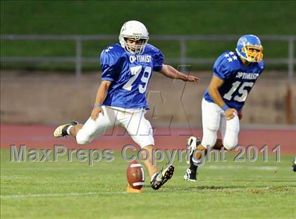Thumbnail 2 in Sacramento Optimist All-Star Game photogallery.
