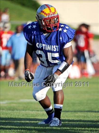 Thumbnail 3 in Sacramento Optimist All-Star Game photogallery.