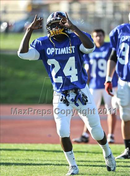 Thumbnail 3 in Sacramento Optimist All-Star Game photogallery.