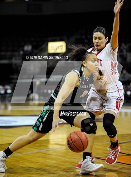 Thumbnail 3 in Tanque Verde vs. Holbrook (AIA 3A Quarterfinal) photogallery.