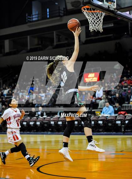 Thumbnail 1 in Tanque Verde vs. Holbrook (AIA 3A Quarterfinal) photogallery.
