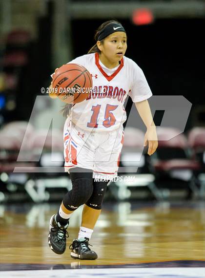 Thumbnail 2 in Tanque Verde vs. Holbrook (AIA 3A Quarterfinal) photogallery.