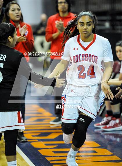 Thumbnail 2 in Tanque Verde vs. Holbrook (AIA 3A Quarterfinal) photogallery.