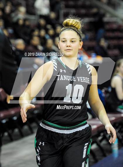 Thumbnail 3 in Tanque Verde vs. Holbrook (AIA 3A Quarterfinal) photogallery.