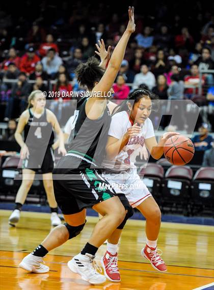 Thumbnail 3 in Tanque Verde vs. Holbrook (AIA 3A Quarterfinal) photogallery.