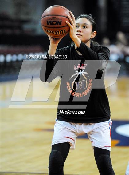 Thumbnail 2 in Tanque Verde vs. Holbrook (AIA 3A Quarterfinal) photogallery.