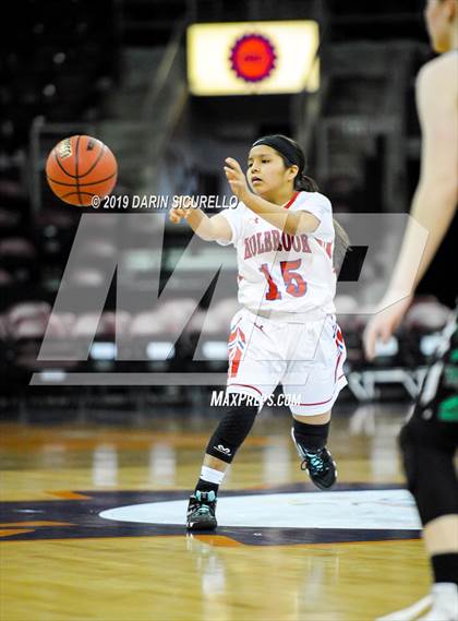 Thumbnail 3 in Tanque Verde vs. Holbrook (AIA 3A Quarterfinal) photogallery.