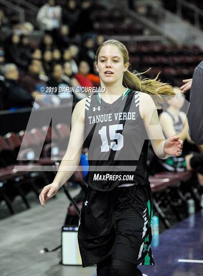 Thumbnail 2 in Tanque Verde vs. Holbrook (AIA 3A Quarterfinal) photogallery.