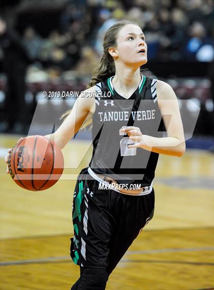 Thumbnail 2 in Tanque Verde vs. Holbrook (AIA 3A Quarterfinal) photogallery.