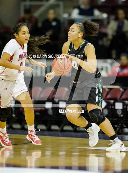 Thumbnail 1 in Tanque Verde vs. Holbrook (AIA 3A Quarterfinal) photogallery.