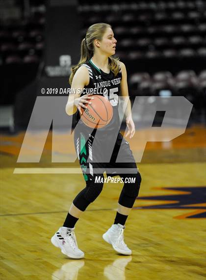 Thumbnail 1 in Tanque Verde vs. Holbrook (AIA 3A Quarterfinal) photogallery.