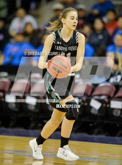 Thumbnail 1 in Tanque Verde vs. Holbrook (AIA 3A Quarterfinal) photogallery.