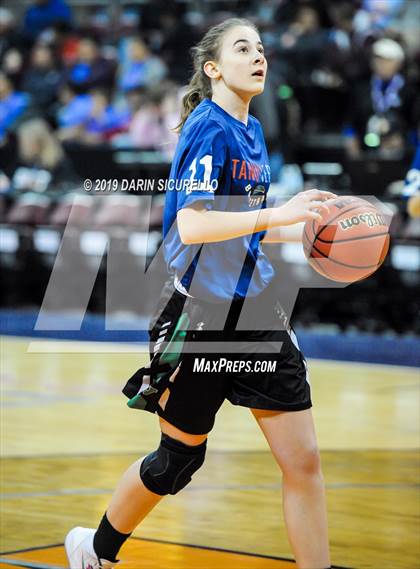 Thumbnail 3 in Tanque Verde vs. Holbrook (AIA 3A Quarterfinal) photogallery.
