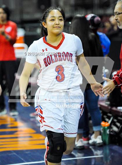 Thumbnail 2 in Tanque Verde vs. Holbrook (AIA 3A Quarterfinal) photogallery.