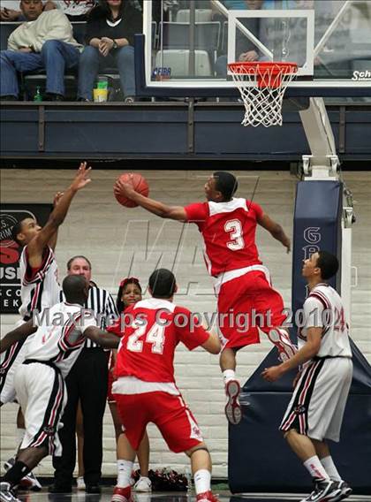 Thumbnail 3 in Salesian vs. St. Mary's (CIF NCS D4 Final) photogallery.