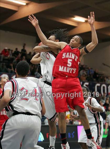 Thumbnail 3 in Salesian vs. St. Mary's (CIF NCS D4 Final) photogallery.
