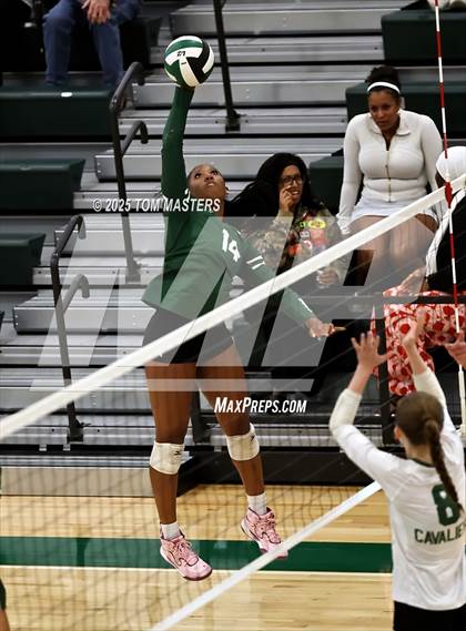 Thumbnail 3 in Durham Academy @ Charlotte Country Day School (NCISAA 4A Quarterfinal) photogallery.