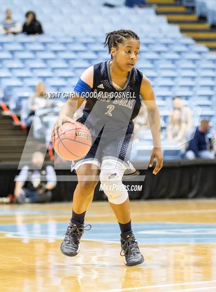Thumbnail 3 in Hickory Ridge vs. Northern Guilford (NCHSAA 3A Final) photogallery.