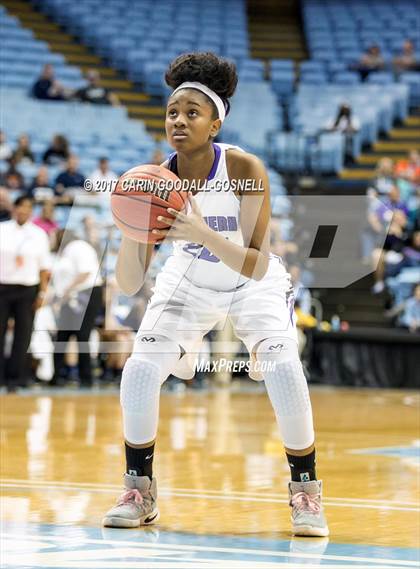 Thumbnail 2 in Hickory Ridge vs. Northern Guilford (NCHSAA 3A Final) photogallery.