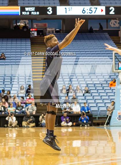 Thumbnail 1 in Hickory Ridge vs. Northern Guilford (NCHSAA 3A Final) photogallery.