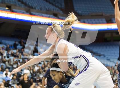 Thumbnail 1 in Hickory Ridge vs. Northern Guilford (NCHSAA 3A Final) photogallery.