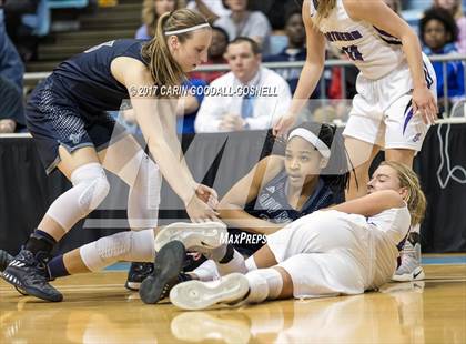 Thumbnail 1 in Hickory Ridge vs. Northern Guilford (NCHSAA 3A Final) photogallery.