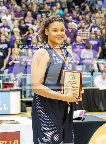 Thumbnail 1 in Hickory Ridge vs. Northern Guilford (NCHSAA 3A Final) photogallery.