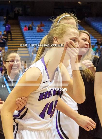 Thumbnail 2 in Hickory Ridge vs. Northern Guilford (NCHSAA 3A Final) photogallery.