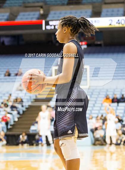 Thumbnail 2 in Hickory Ridge vs. Northern Guilford (NCHSAA 3A Final) photogallery.