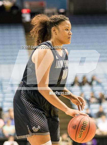 Thumbnail 3 in Hickory Ridge vs. Northern Guilford (NCHSAA 3A Final) photogallery.