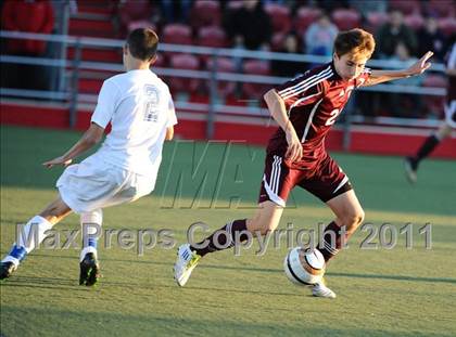Thumbnail 3 in Fordham Prep vs St. Francis Prep (CHSAA Class AA Intersectional Final)  photogallery.